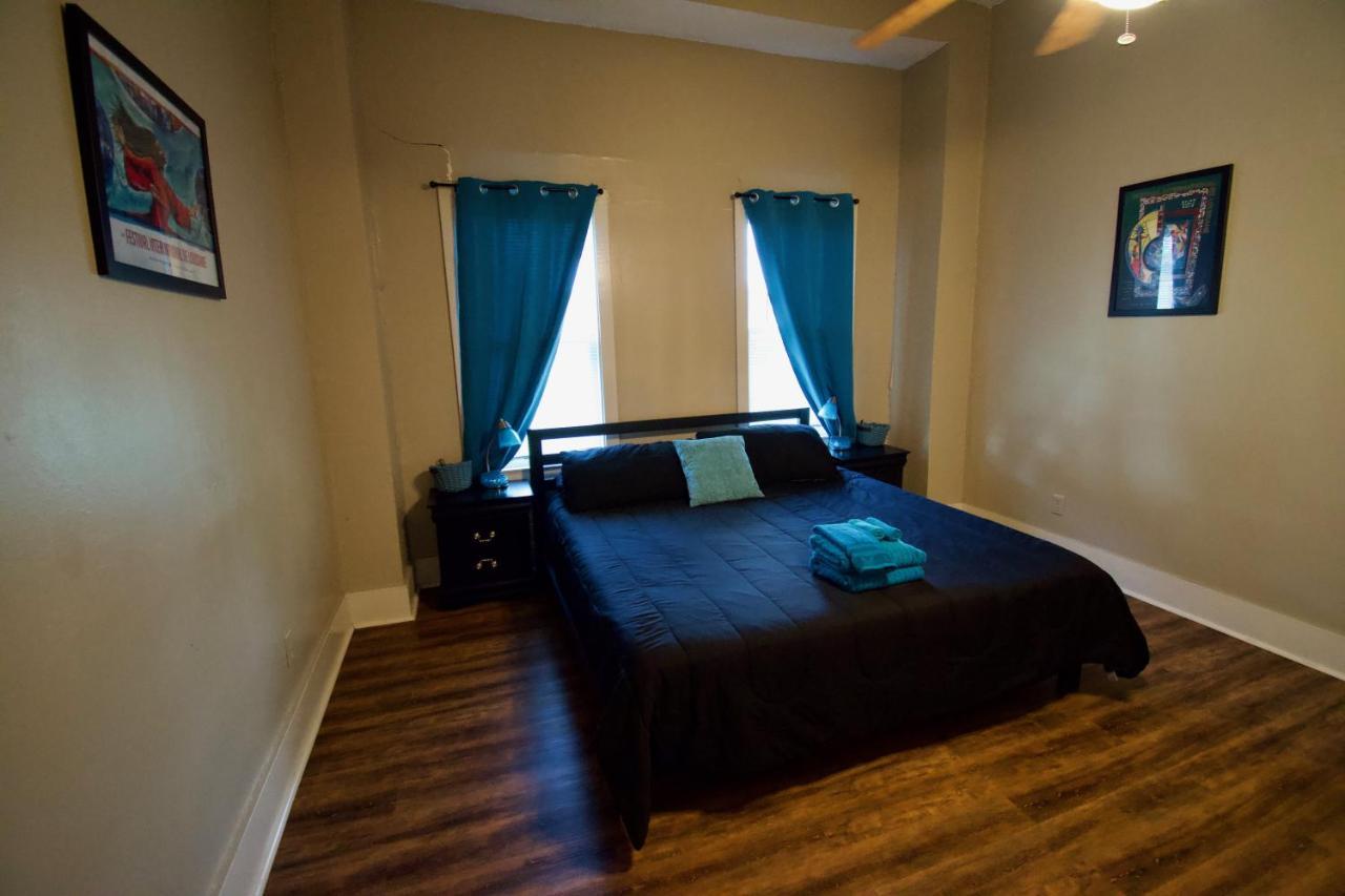 Cajun Hostel Downtown 拉法叶 外观 照片