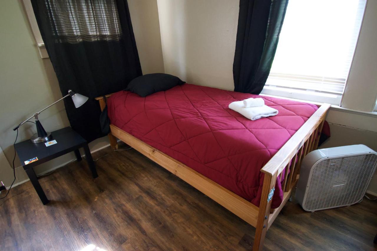 Cajun Hostel Downtown 拉法叶 外观 照片